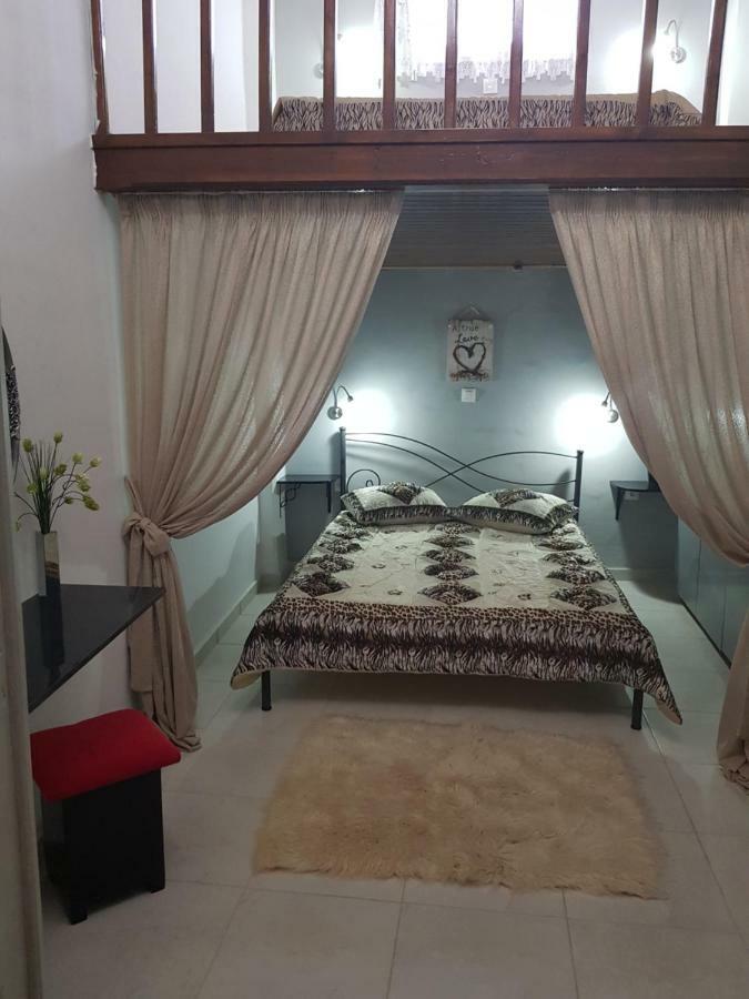 Diasoulas House Rhodes City Bagian luar foto